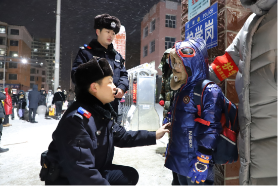 50450c34e17c8aeff38681ad5ce3cda8.png 50450c34e17c8aeff38681ad5ce3cda8.png